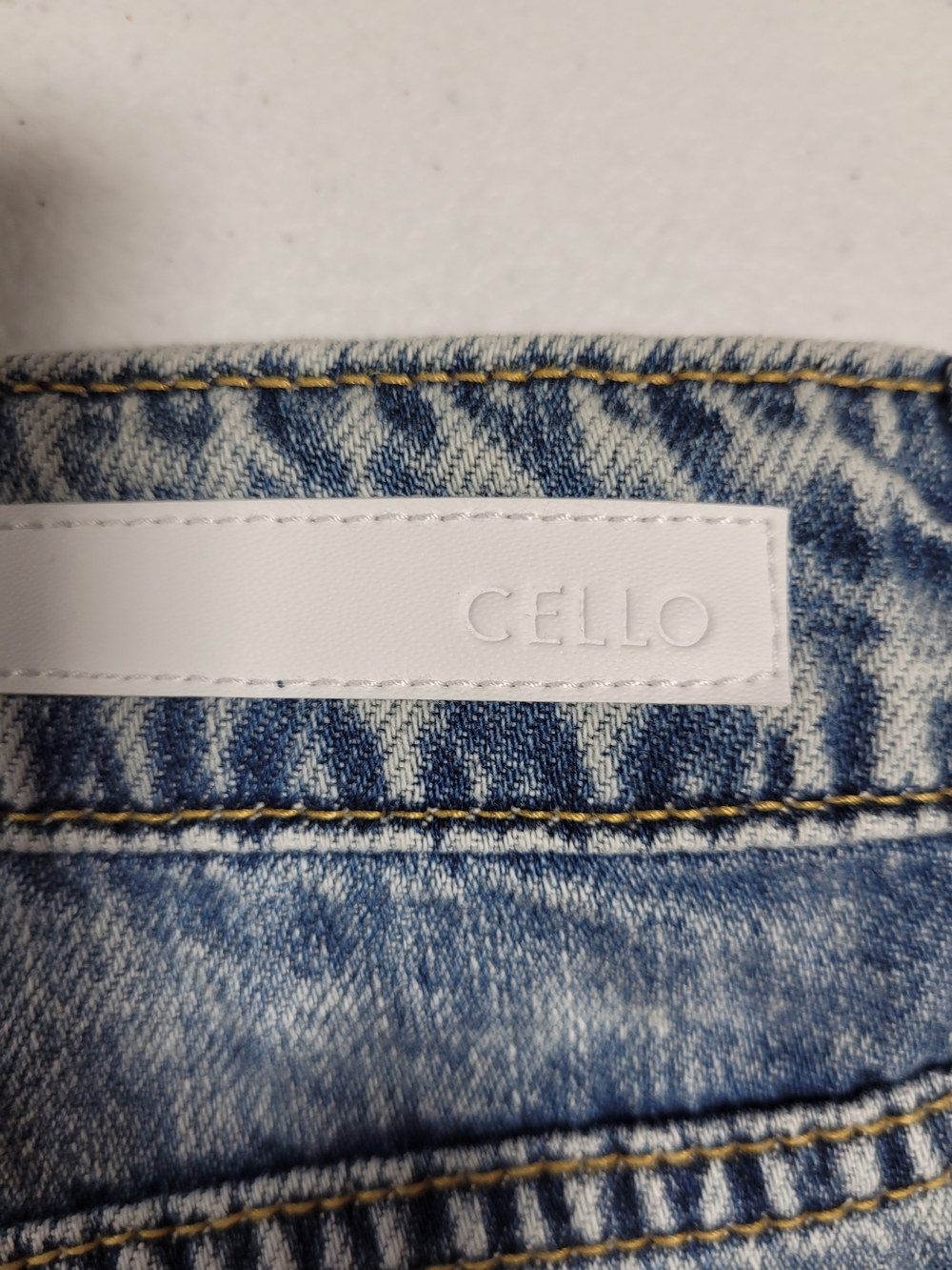 CELLO High-Rise Distressed Denim Shorts - Blue - Picture 5 of 5